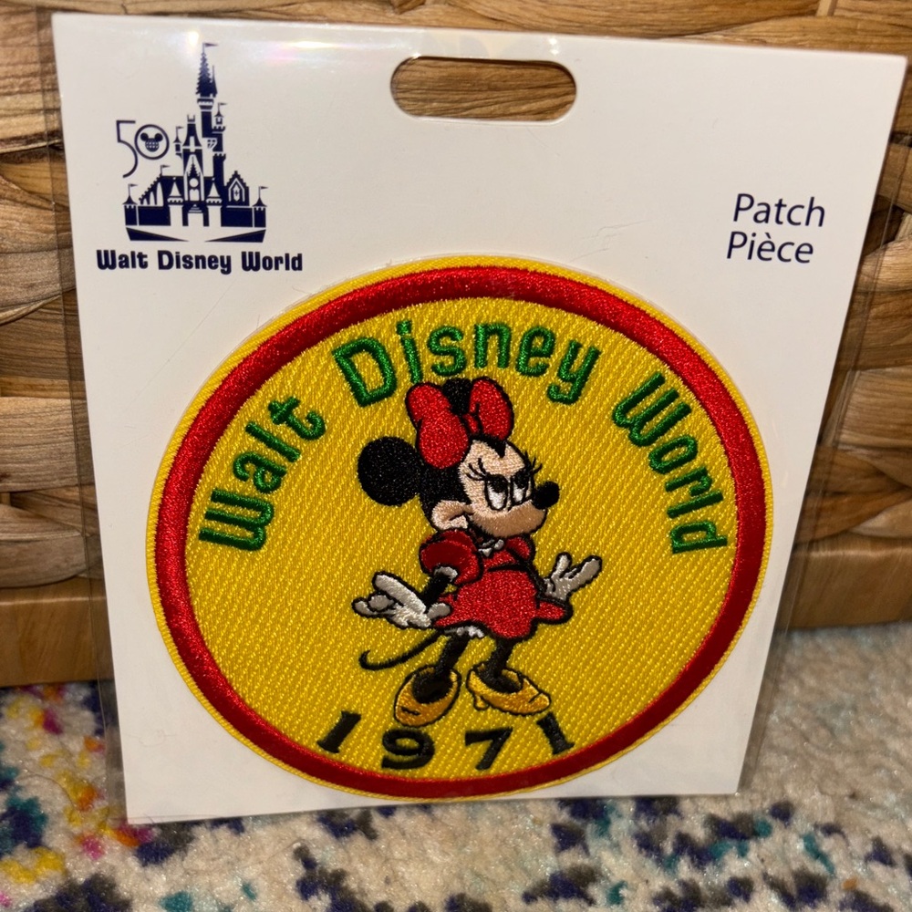 Walt Disney World Minnie Mouse 1971 Patch - Yellow & Red